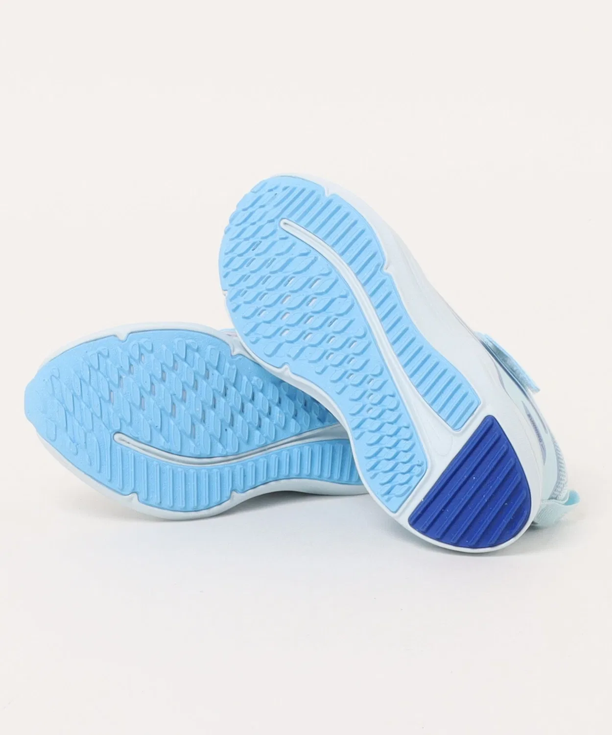 Детские кроссовки с легким верхом COSMIC RUNNER SE 3 PS NIKE, Glacier Blue/Racer Blue — фото 3