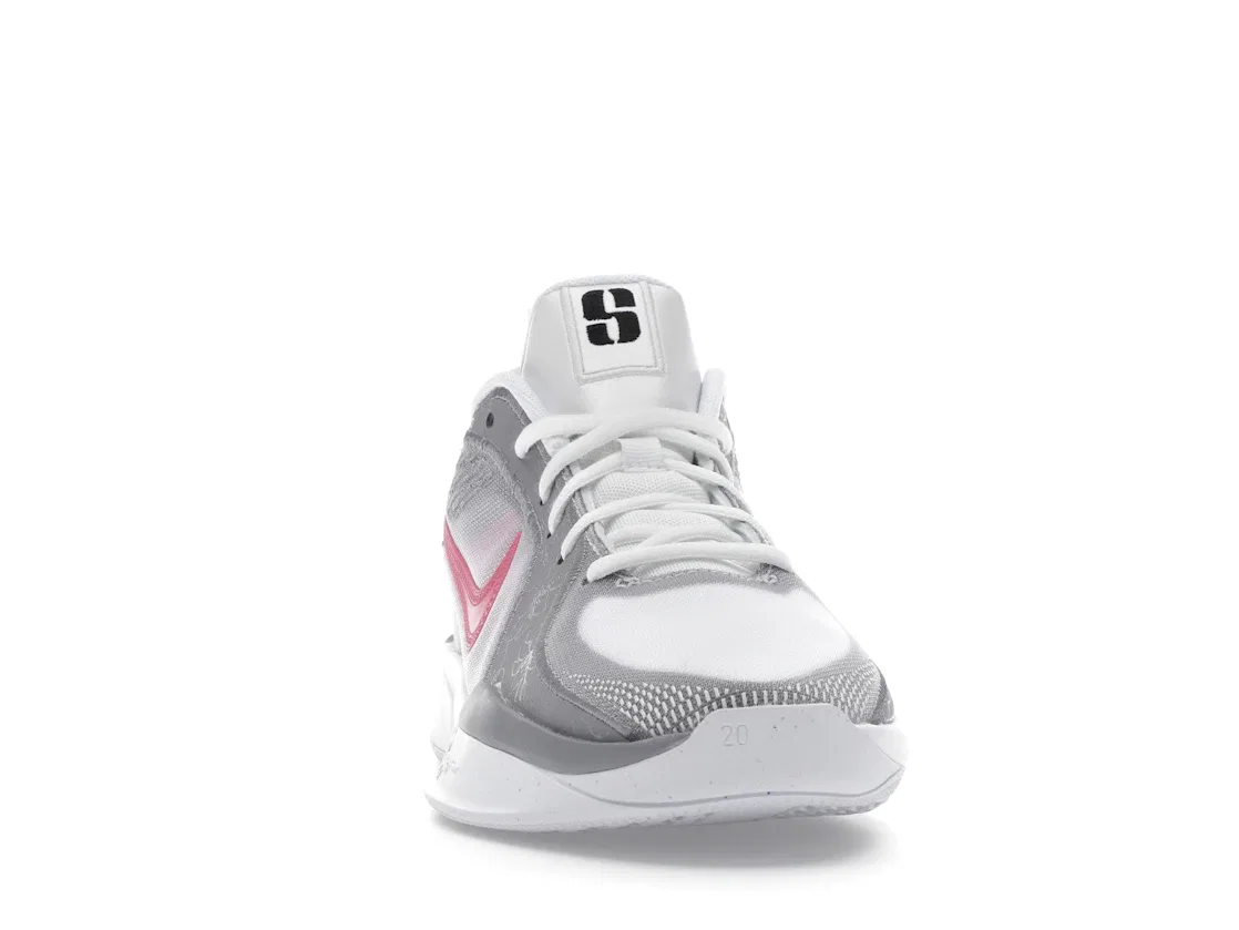 Детские кроссовки для девочек с цветочным принтом Nike Sabrina 2 Lily, White/Pinksicle/Cement Grey/Black — фото 2