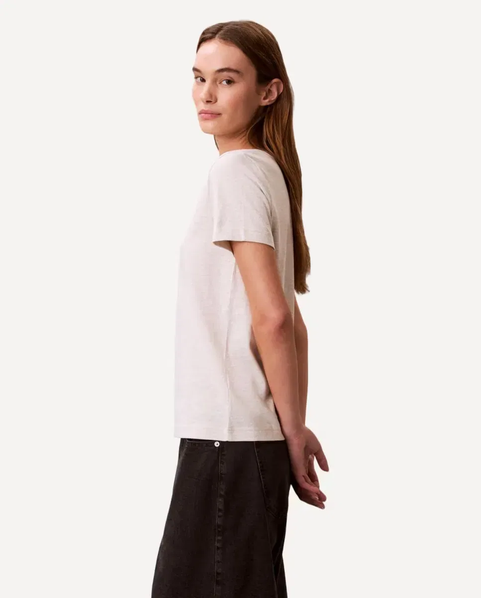 Женская футболка с v-образным вырезом Calvin Klein, Gris Claro — фото 3