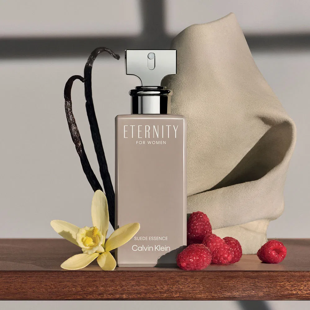 Парфюмерная вода Calvin Klein Eternity for Women Suede Essence Parfum Intense, 30 мл — фото 4