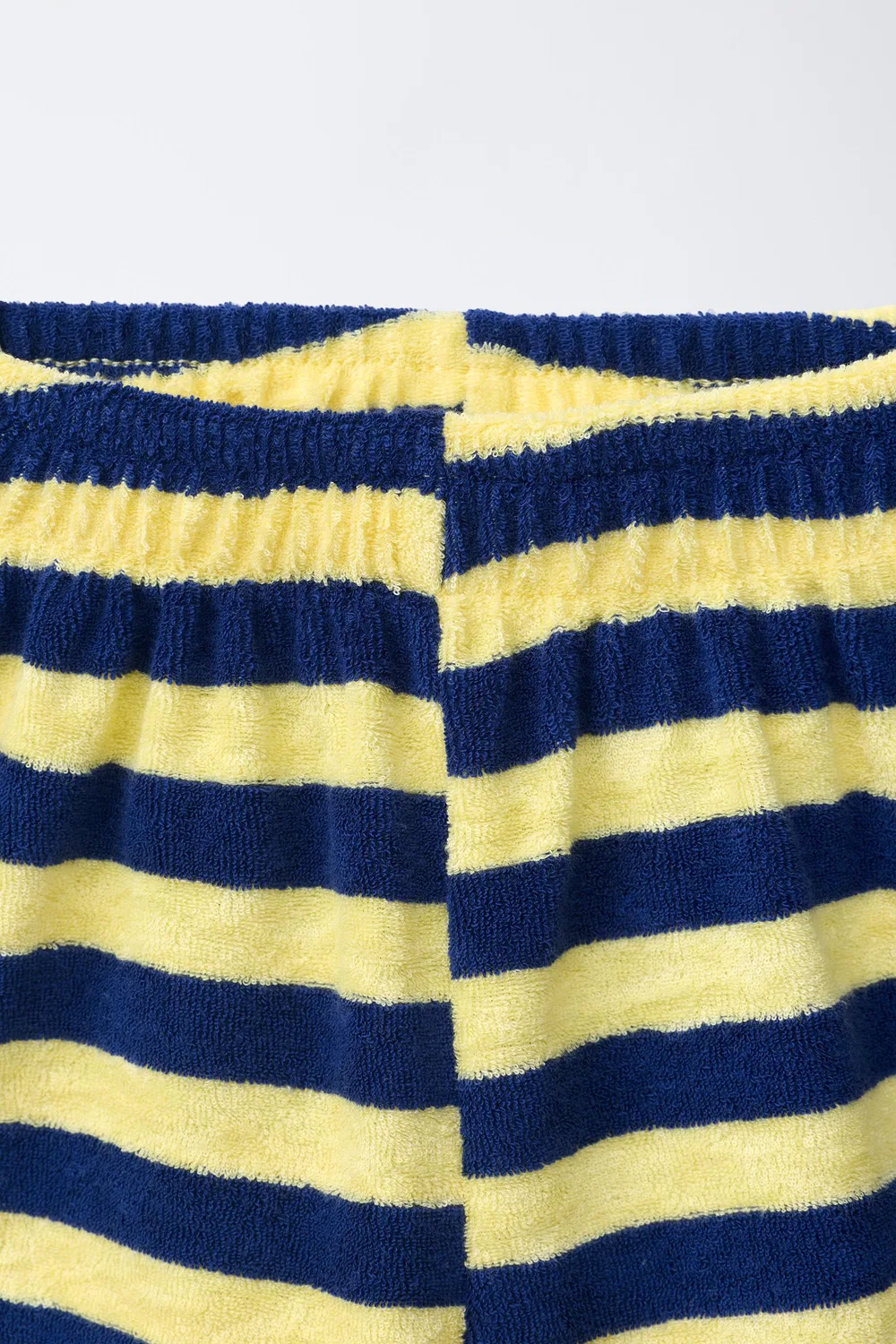 Комплект из полосатой махровой рубашки-поло и шорт-бермуд ZARA, Yellow — фото 4