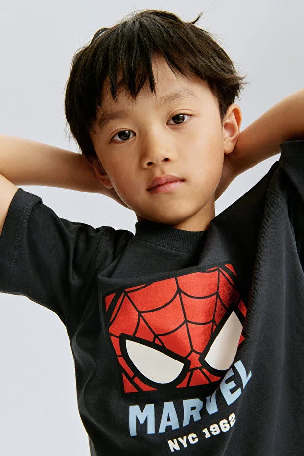 Детская футболка оверсайз с принтом Marvel Comics H&M, Dark Gray/Marvel Comics — фото 3
