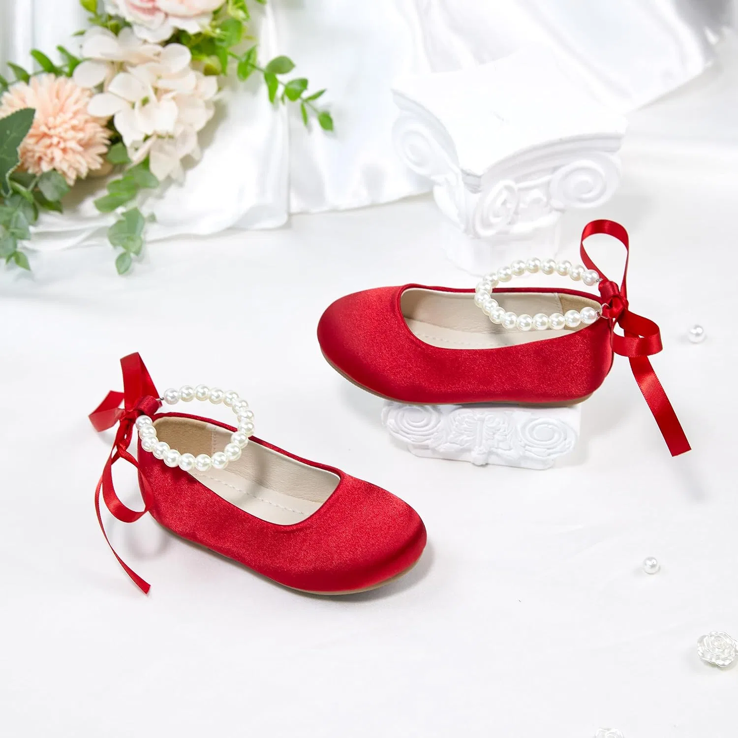 Детские туфли-балетки для девочек с жемчужным ремешком PHIRAMIN, Red Pearl Strap — фото 3