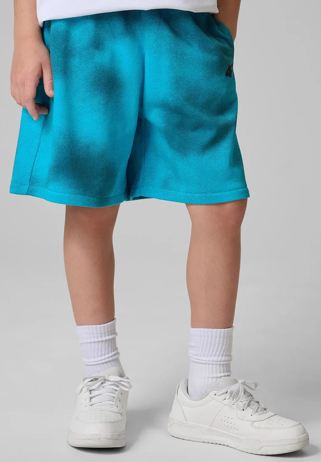 Spodenki dresowe chłopięce - turkusowe 158/164 (12-14 лат) - спортивные шорты 4F, Mottled Turquoise — фото 2