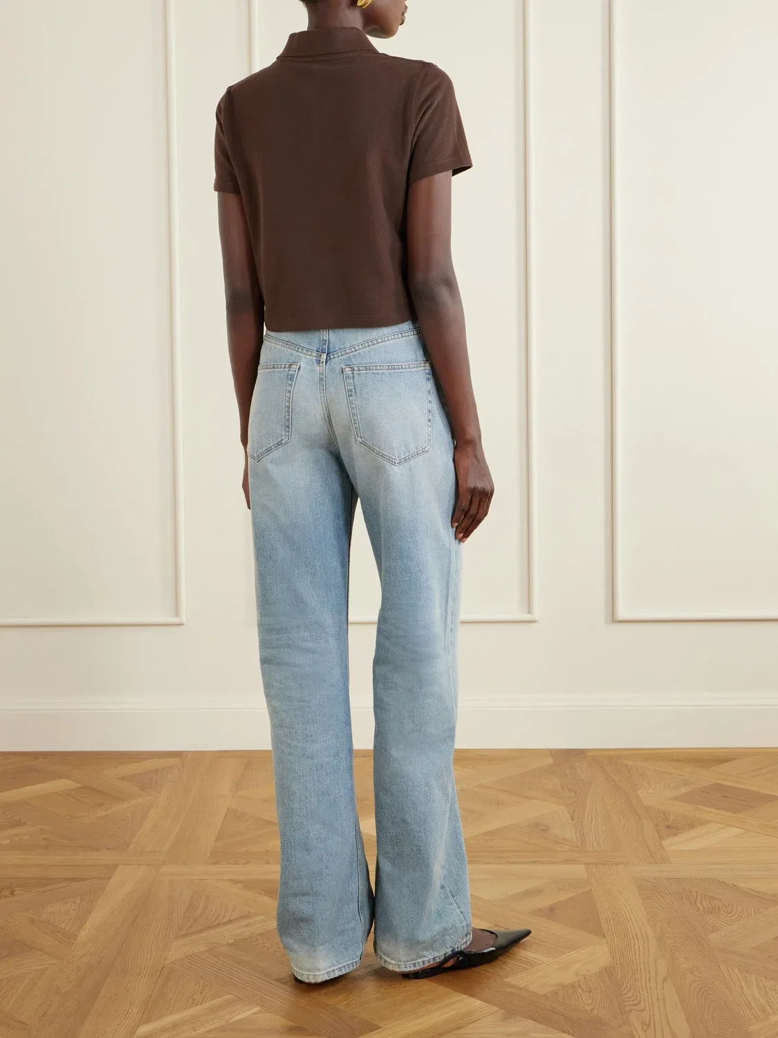 Укороченная футболка поло из хлопкового пике с вышивкой Кассандры. SAINT LAURENT, коричневый — фото 3