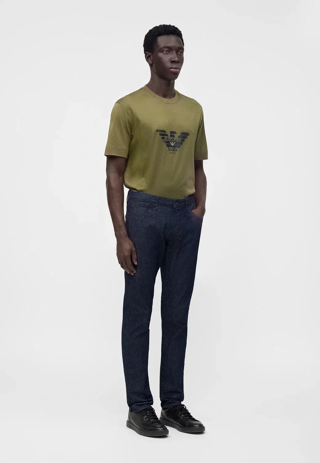 Брюки с карманами - джинсы зауженного кроя Emporio Armani, Blue Denim — фото 4