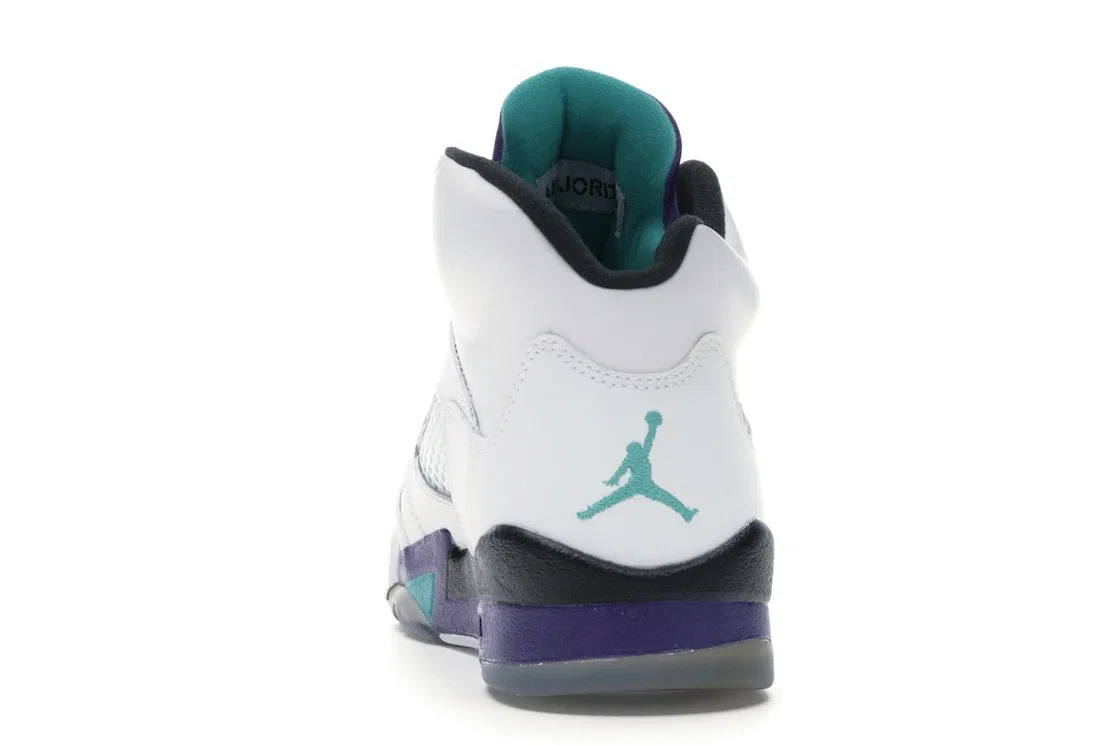Детские кроссовки Lifestyle Jordan 5 Retro Jordan, White/Emerald-New-Grape-Ice-Blue — фото 4