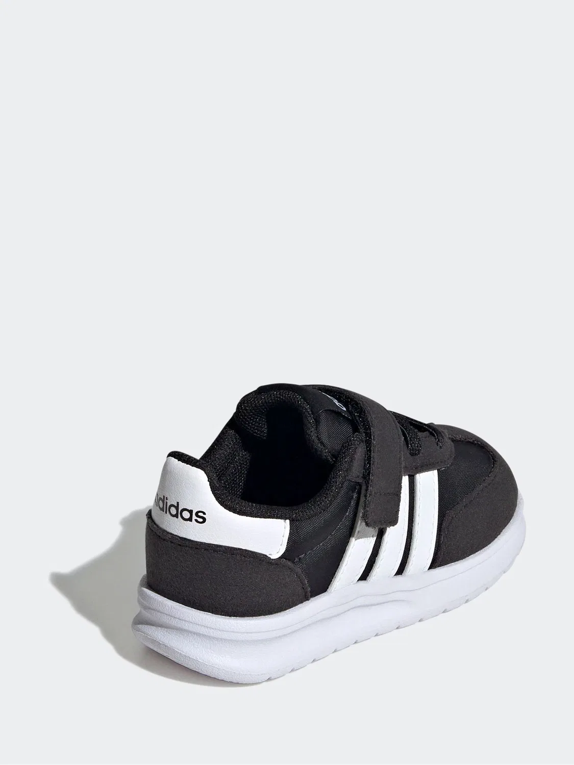 Кроссовки для малышей Run 70s 2.0 adidas, черно-белые — фото 4