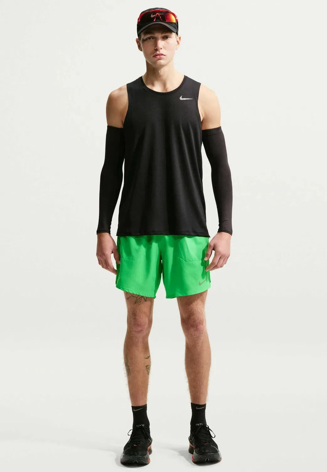 M nk df stride 7in bf short - спортивные шорты Nike Performance, Green Spark — фото 2