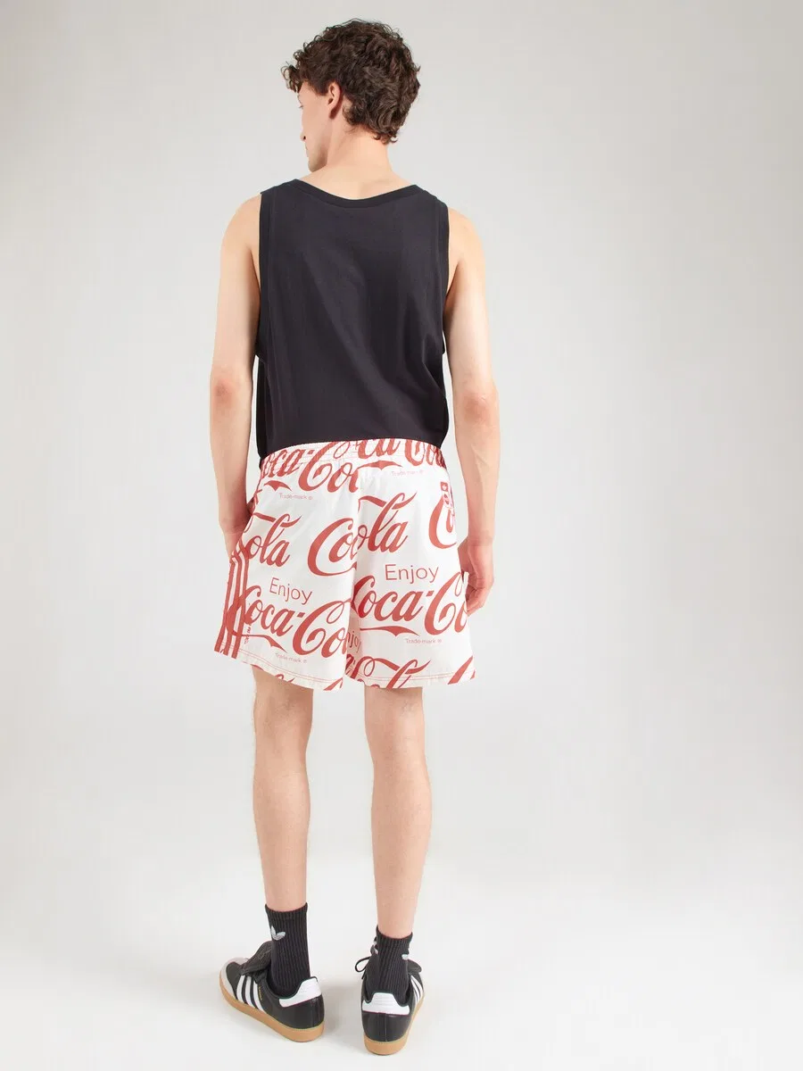 Шорты ADIDAS ORIGINALS свободного кроя 'Coca-Cola Classic' белого цвета — фото 4