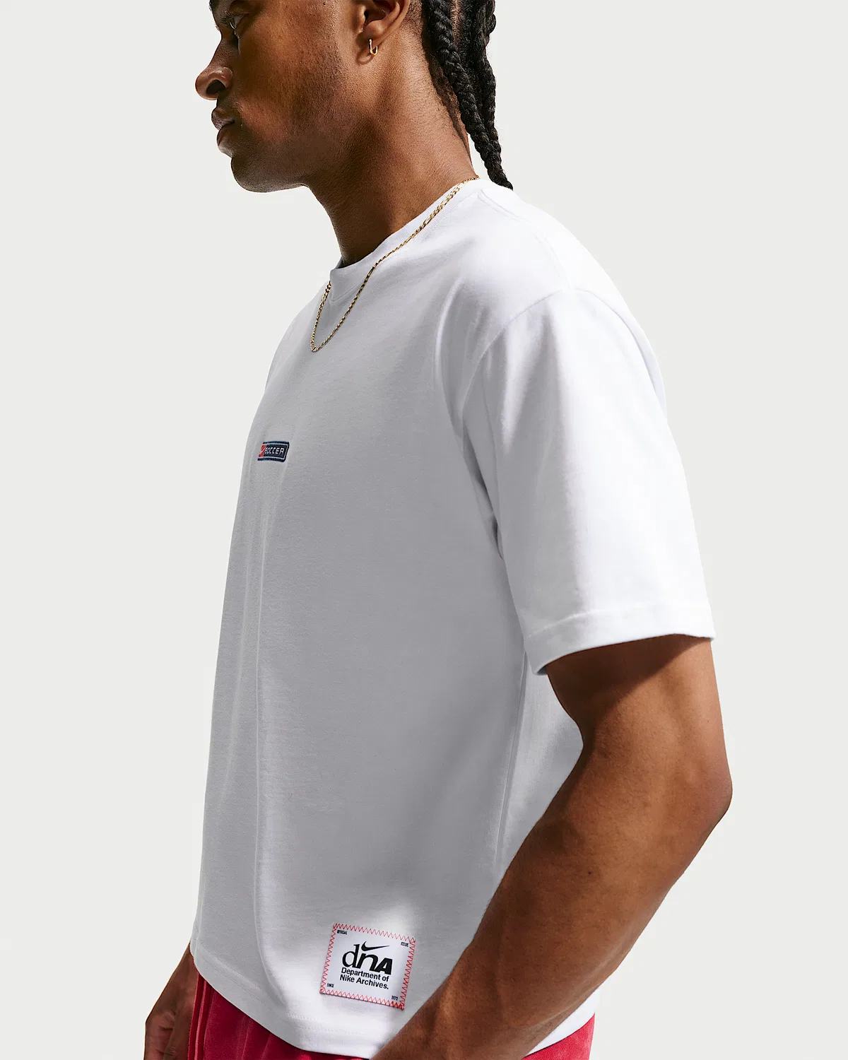Мужская футболка Nike Sportswear, White/Navy/University Red — фото 2