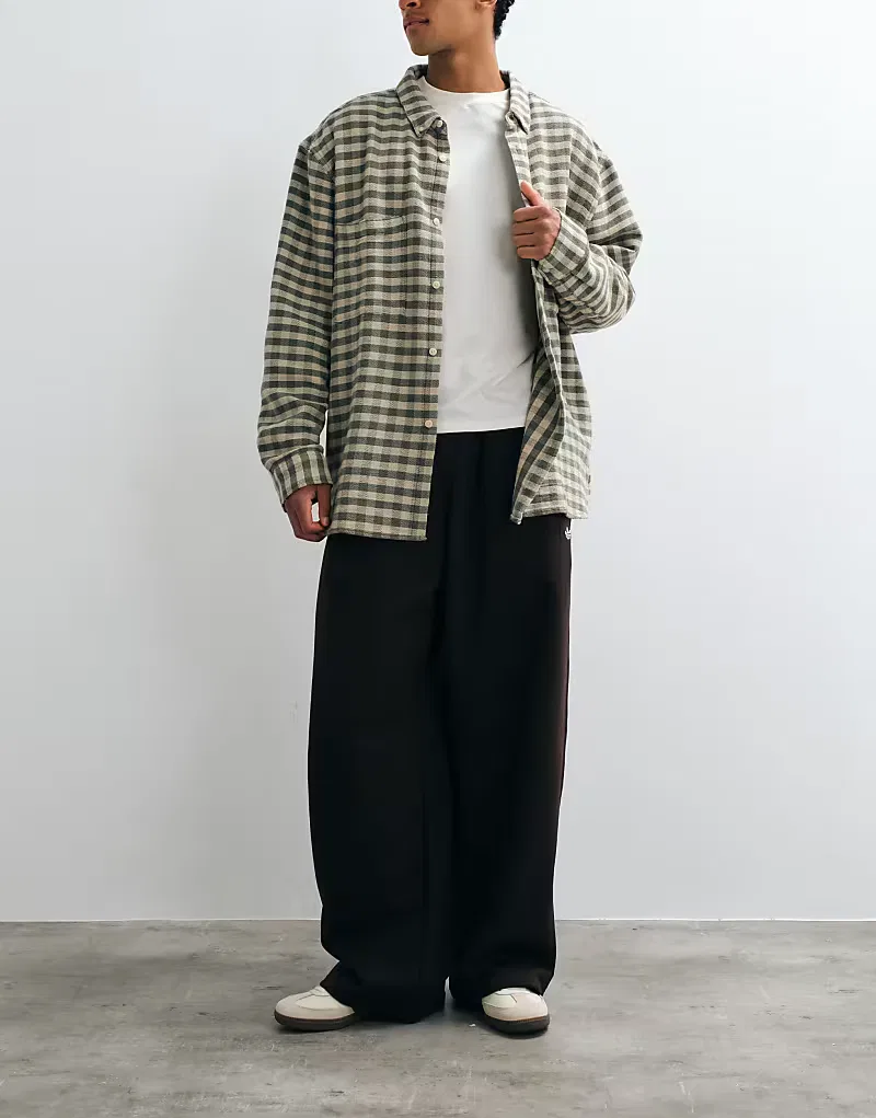 Спортивные брюки Adidas Originals Essentials, коричневый