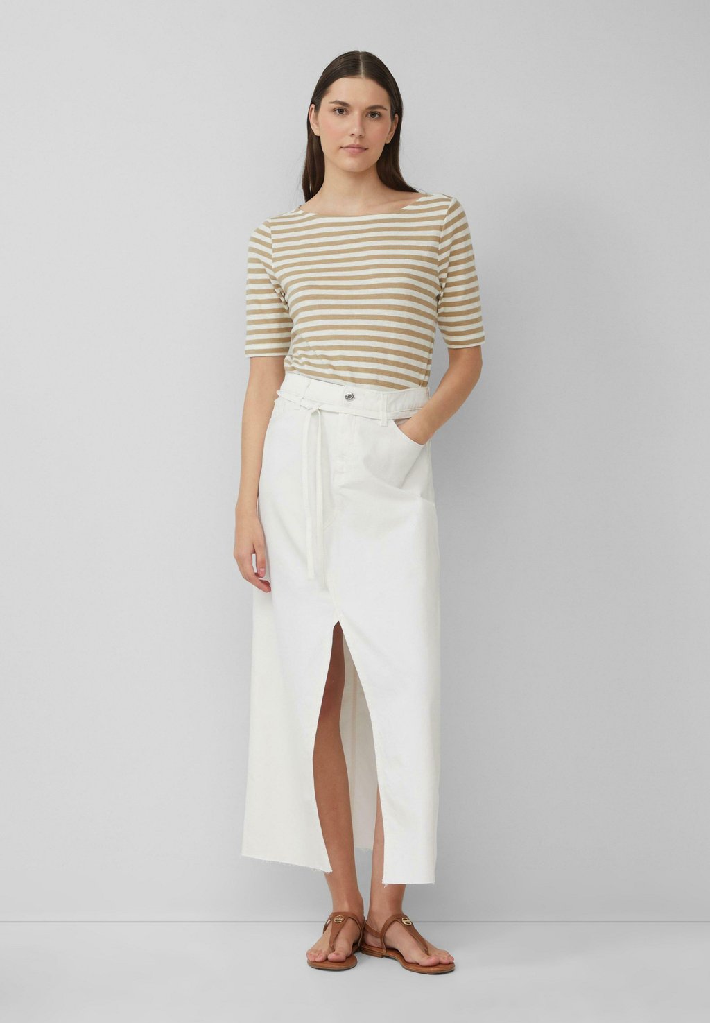 

Джинсовая юбка IN SHAPE MIT OFFENEM - Maxi skirt s.Oliver, цвет Weiß