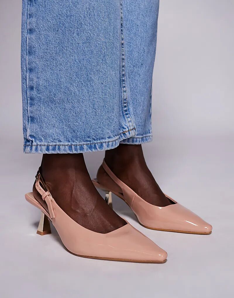 Туфли Simmi London June с острым носком и пяткой на каблуке-рюмочке из бежевого лака Simmi Shoes — фото 3