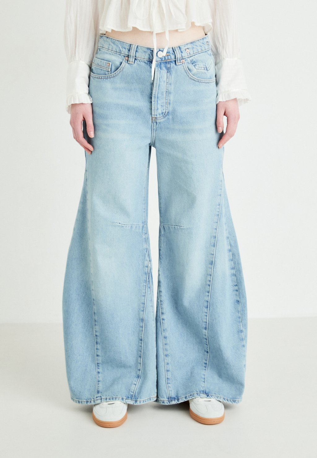 

Расклешенные джинсы EDEN HIGH SLOUCHY Free People, синий