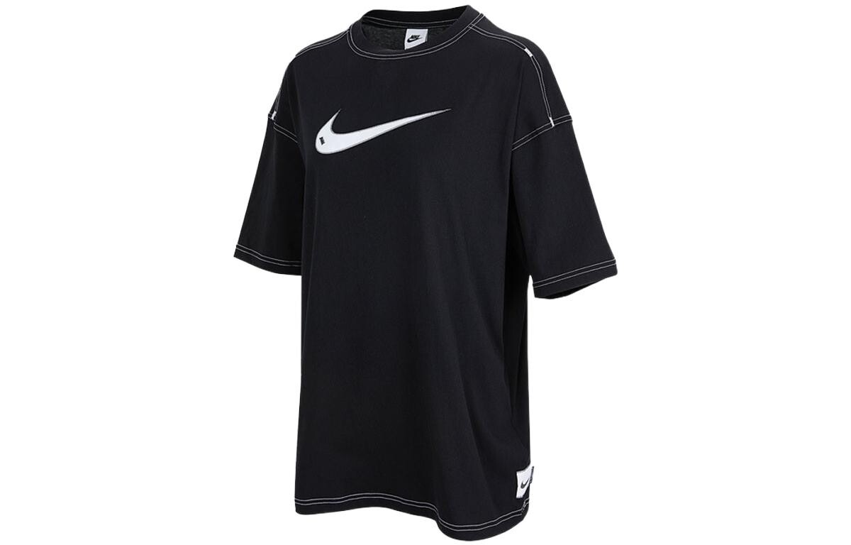 

SS22 Sportswear Swoosh Женский топ с короткими рукавами, черный Nike