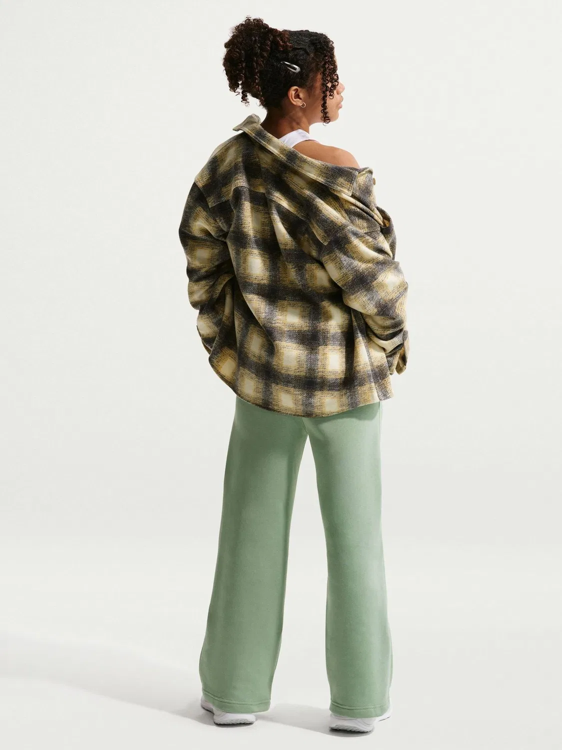 Штаны Nike Club Fleece Wide-Leg, Steam Green — фото 2