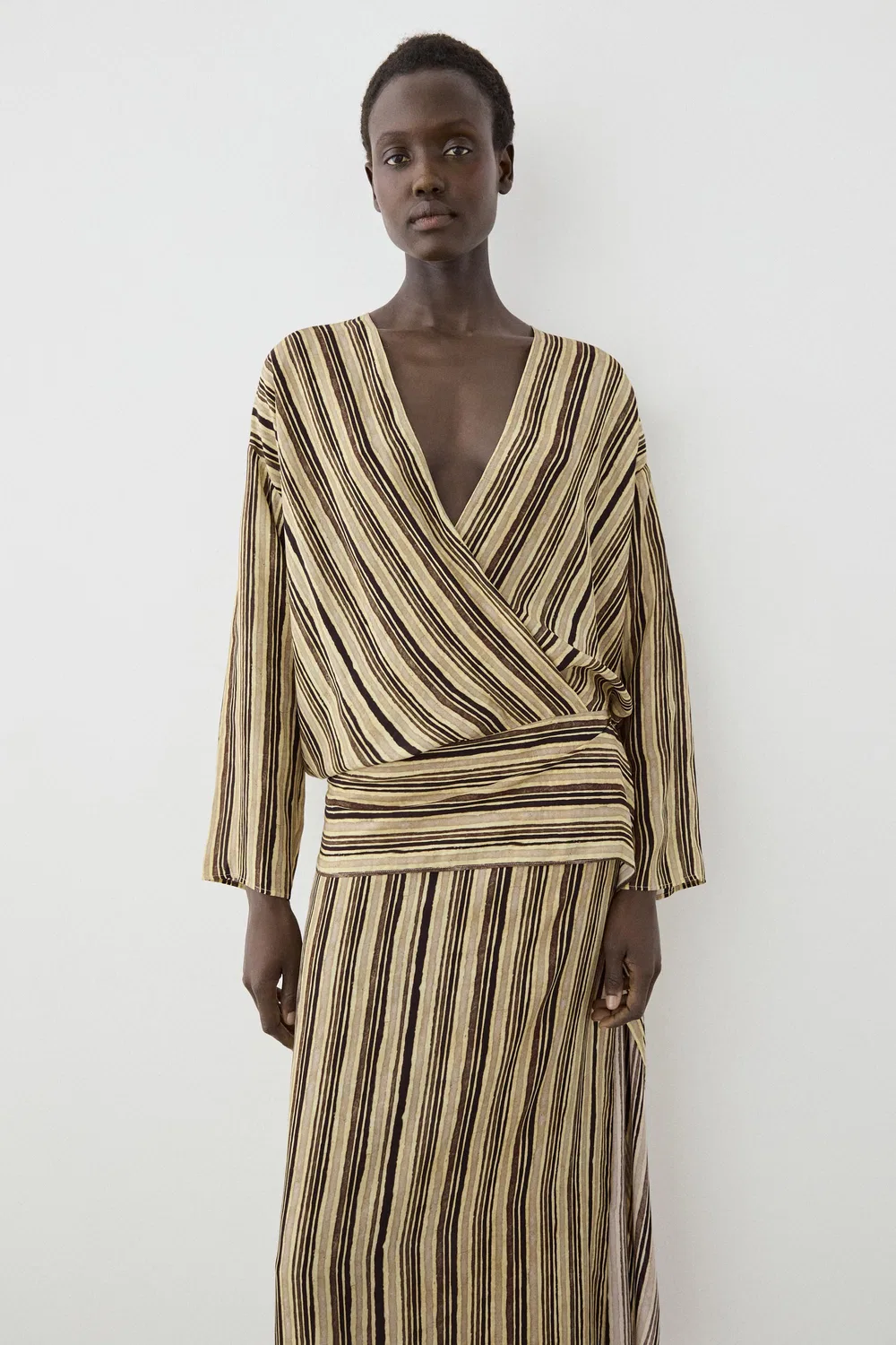 Платье Massimo Dutti, миди, с корсетным поясом, горчица — фото 2