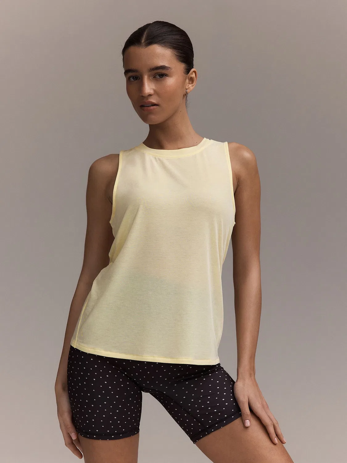Топ с перекрестной спинкой Butter Yellow Active Cross Back Tank Vest Next, масляно-желтый — фото 2