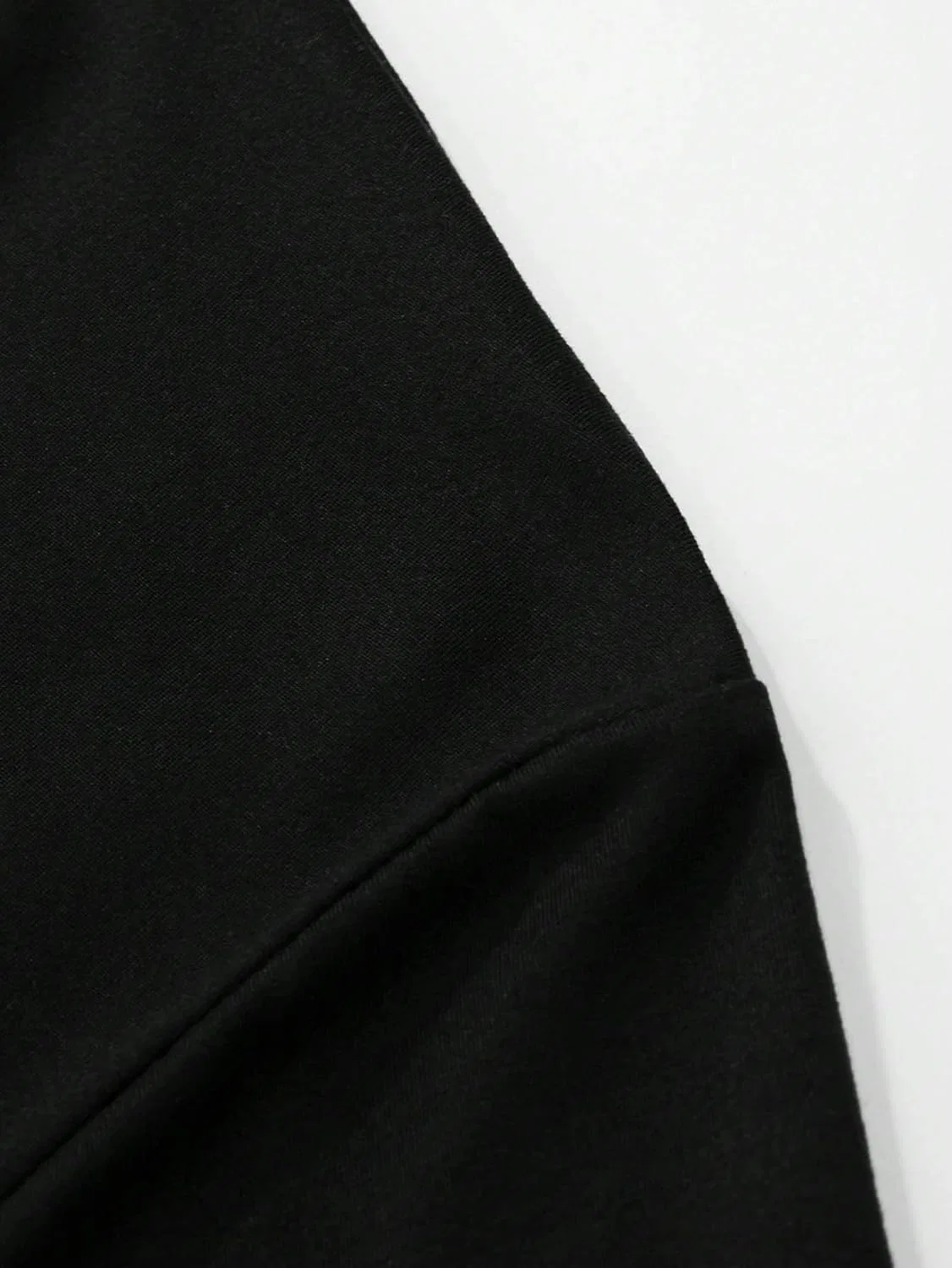 Мужская свободная футболка с V-образным вырезом, Black — фото 4