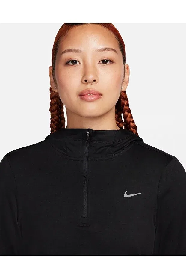 Женская футболка с длинным рукавом Swift Element Dri Fit UV Quarter Zip Hooded Long Sleeve Nike, Black — фото 4