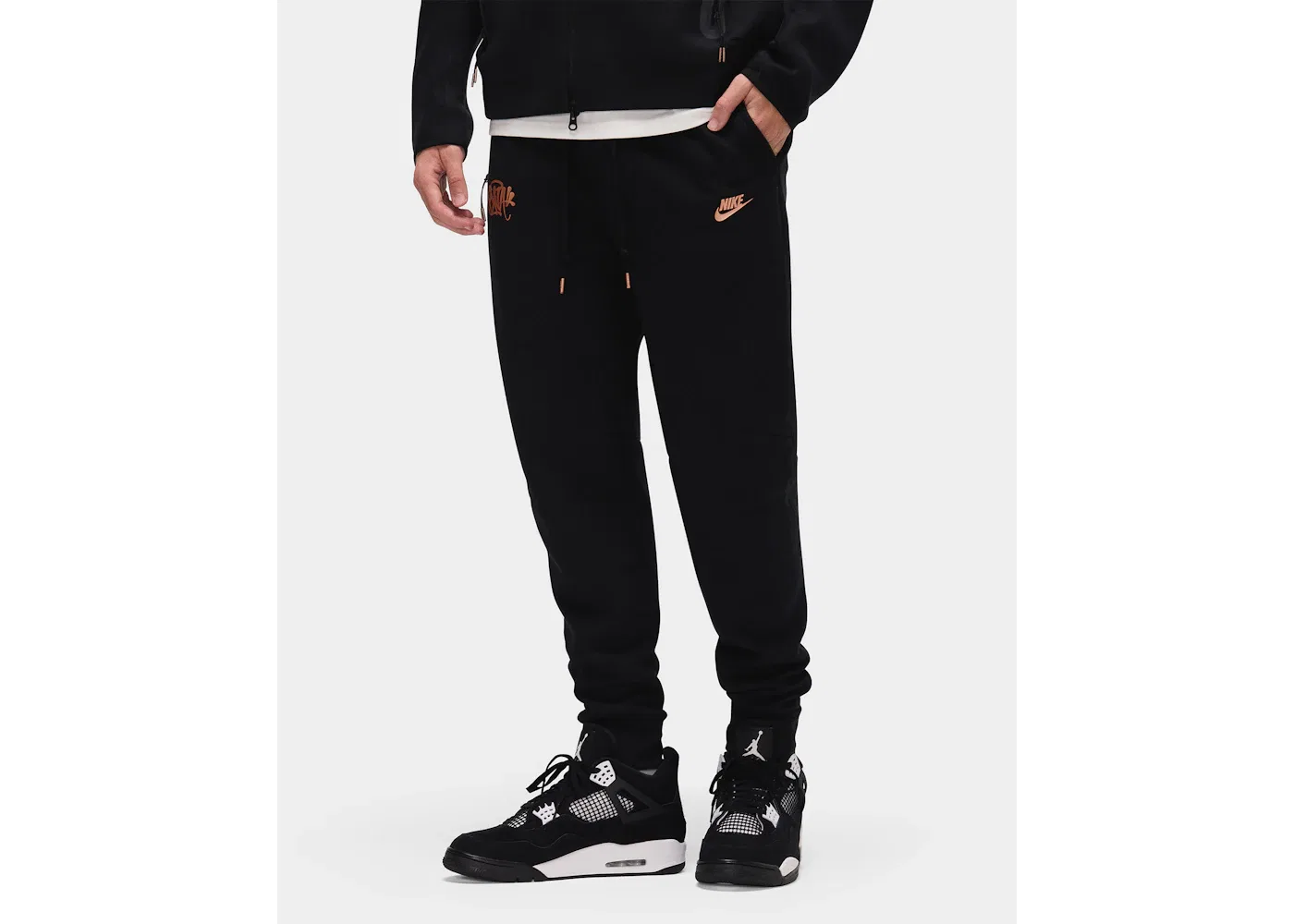 Мужские джоггеры из флиса Tech Fleece Nike, Black/Metallic Red Bronze — фото 3
