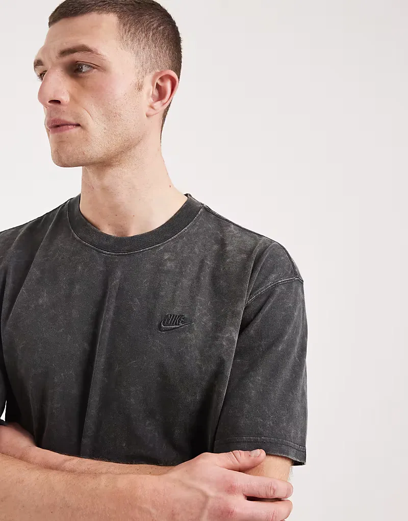 Футболка Nike Sportswear Max 90 Club, серый, с эффектом потертости — фото 3