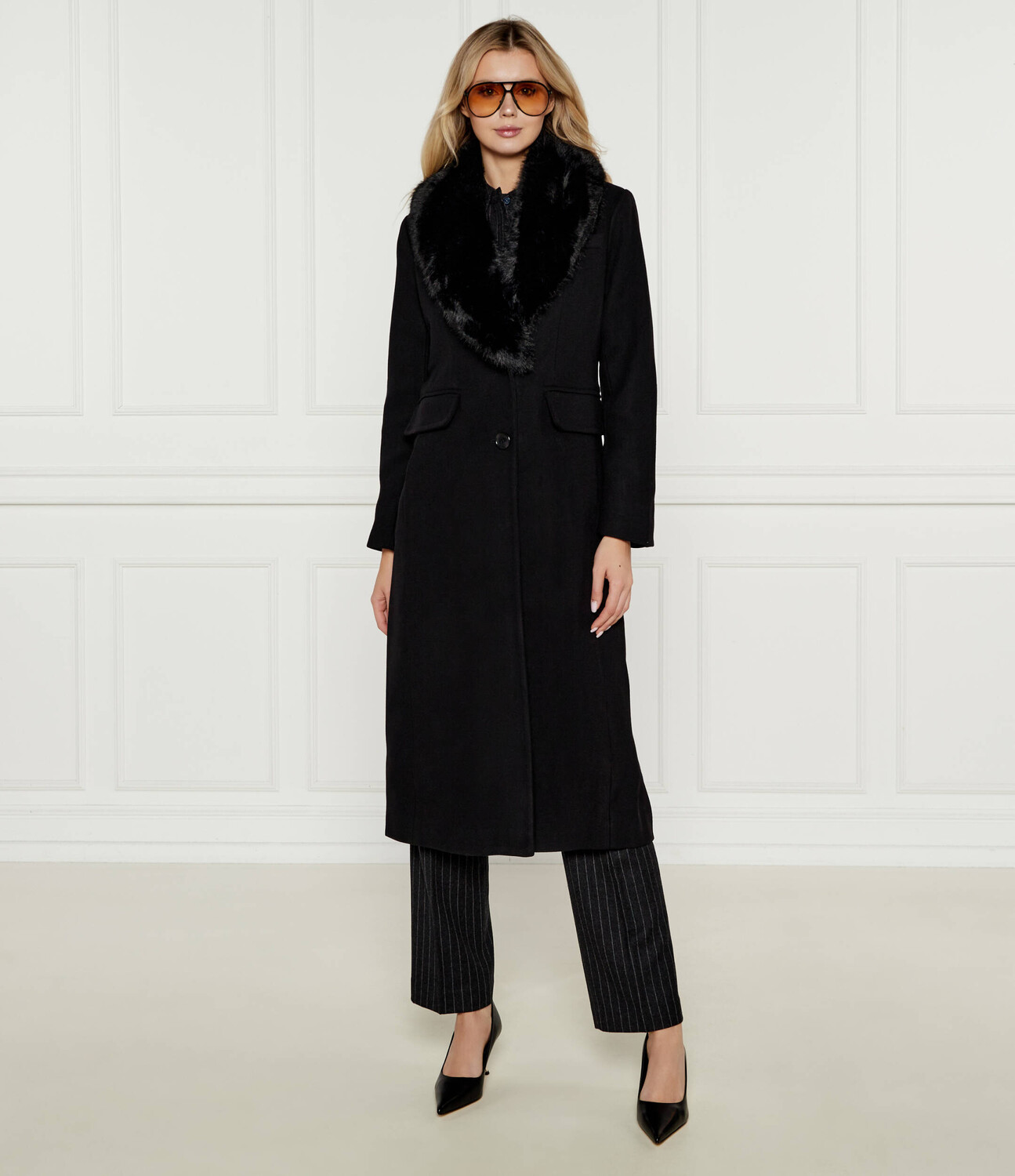 

Шерстяное пальто Michael Kors, черный