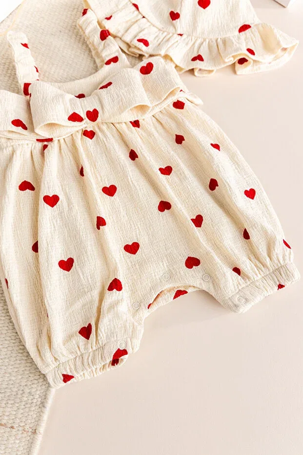 Детский комбинезон для девочек с принтом Heart patterned Babymod, Red — фото 4