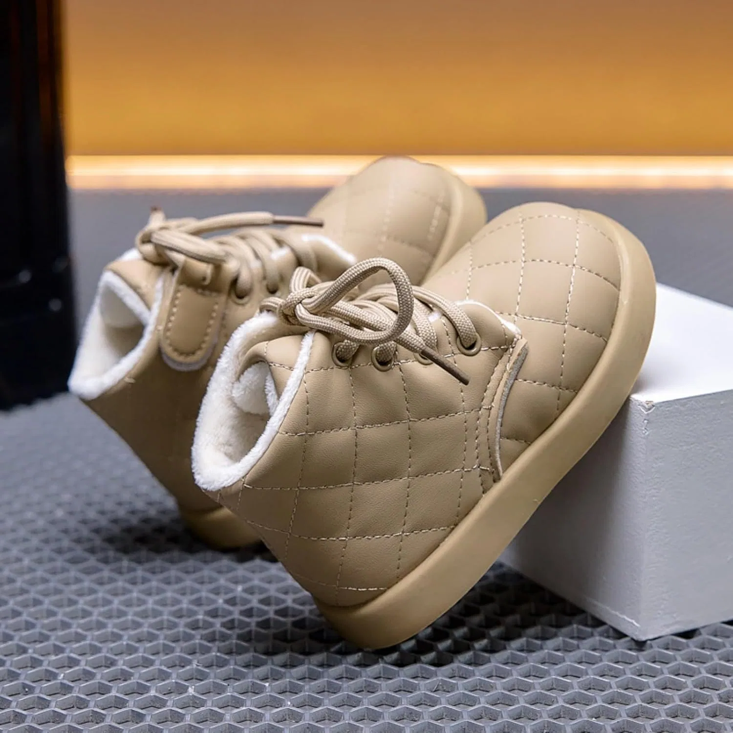 Детские зимние ботинки для девочек с бантом SHOPESSA, Khaki — фото 4