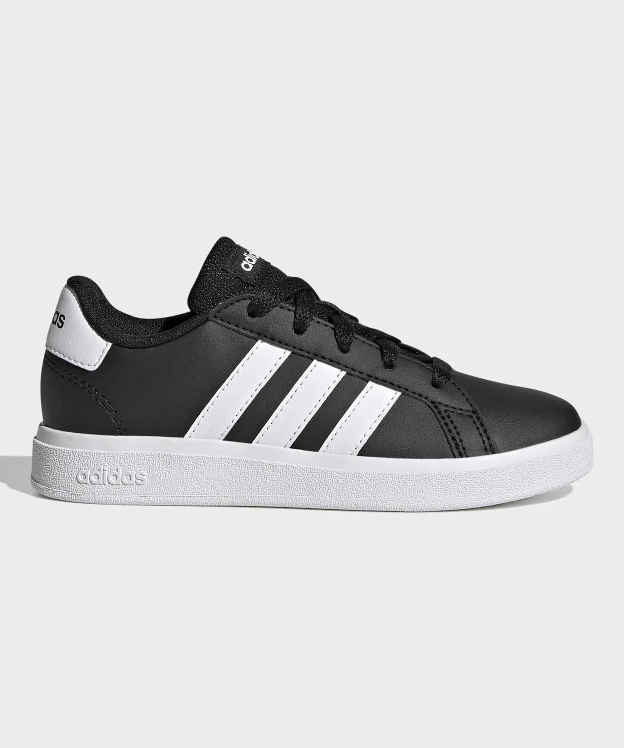 Детские кроссовки с закрытой шнуровкой GrandCourt Lifestyle Tennis Lace-Up Adidas, Black/White