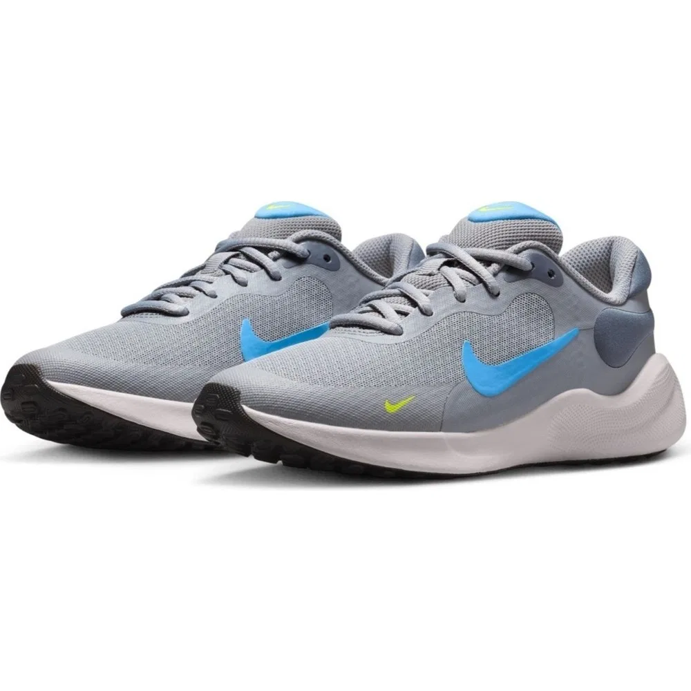 Детские кроссовки для прогулок и бега с дышащей сеткой Revolution 7 (Gs) Nike, серые — фото 3
