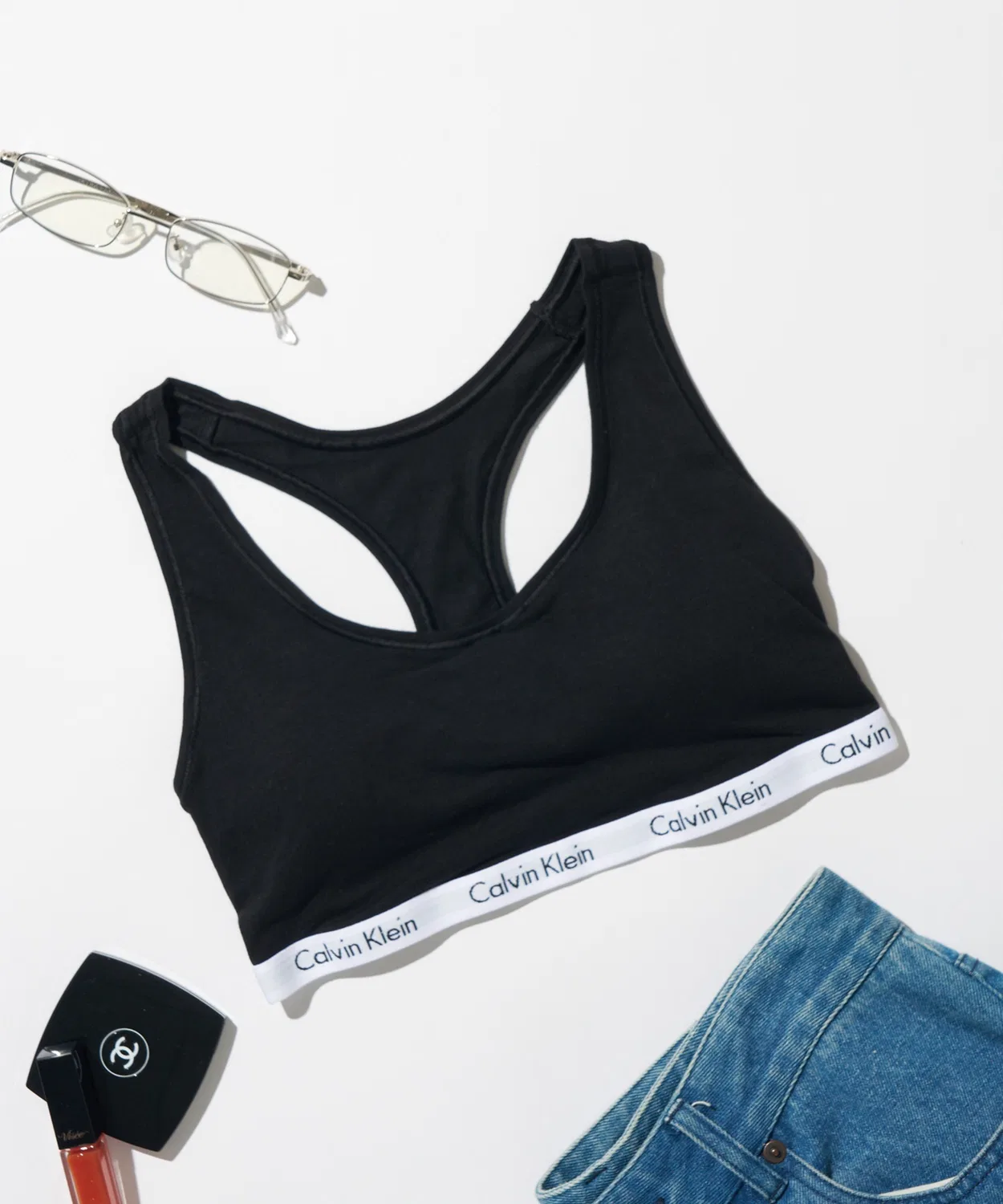 Женский спортивный бюстгальтер без косточек с логотипом Calvin Klein, черный