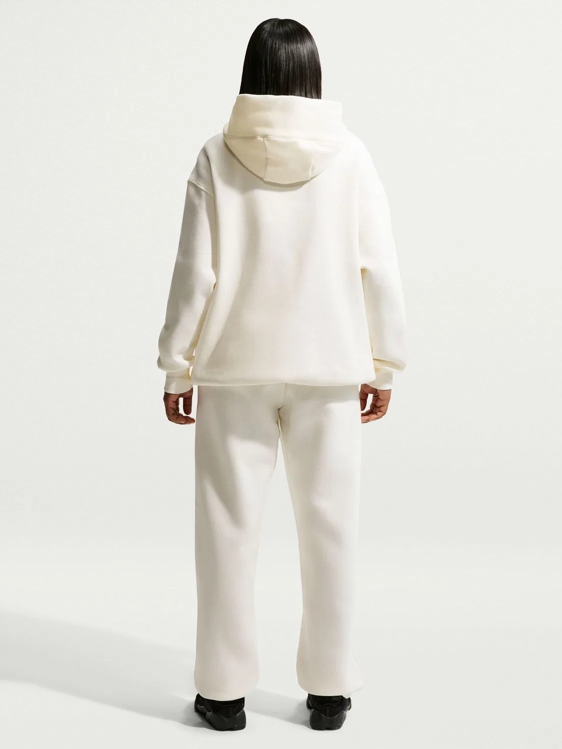 Худи Nike Sportswear Phoenix Fleece Oversized Graphic, белый — фото 2