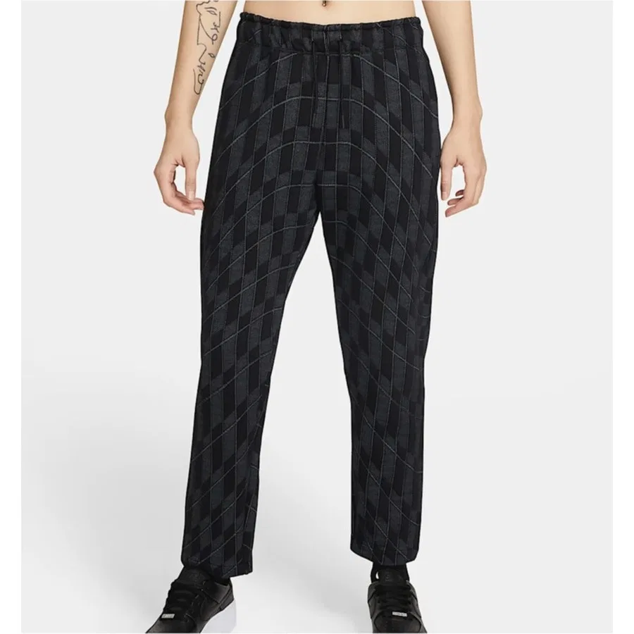 Спортивные брюки Nike Sportswear Tech Pack, Черный