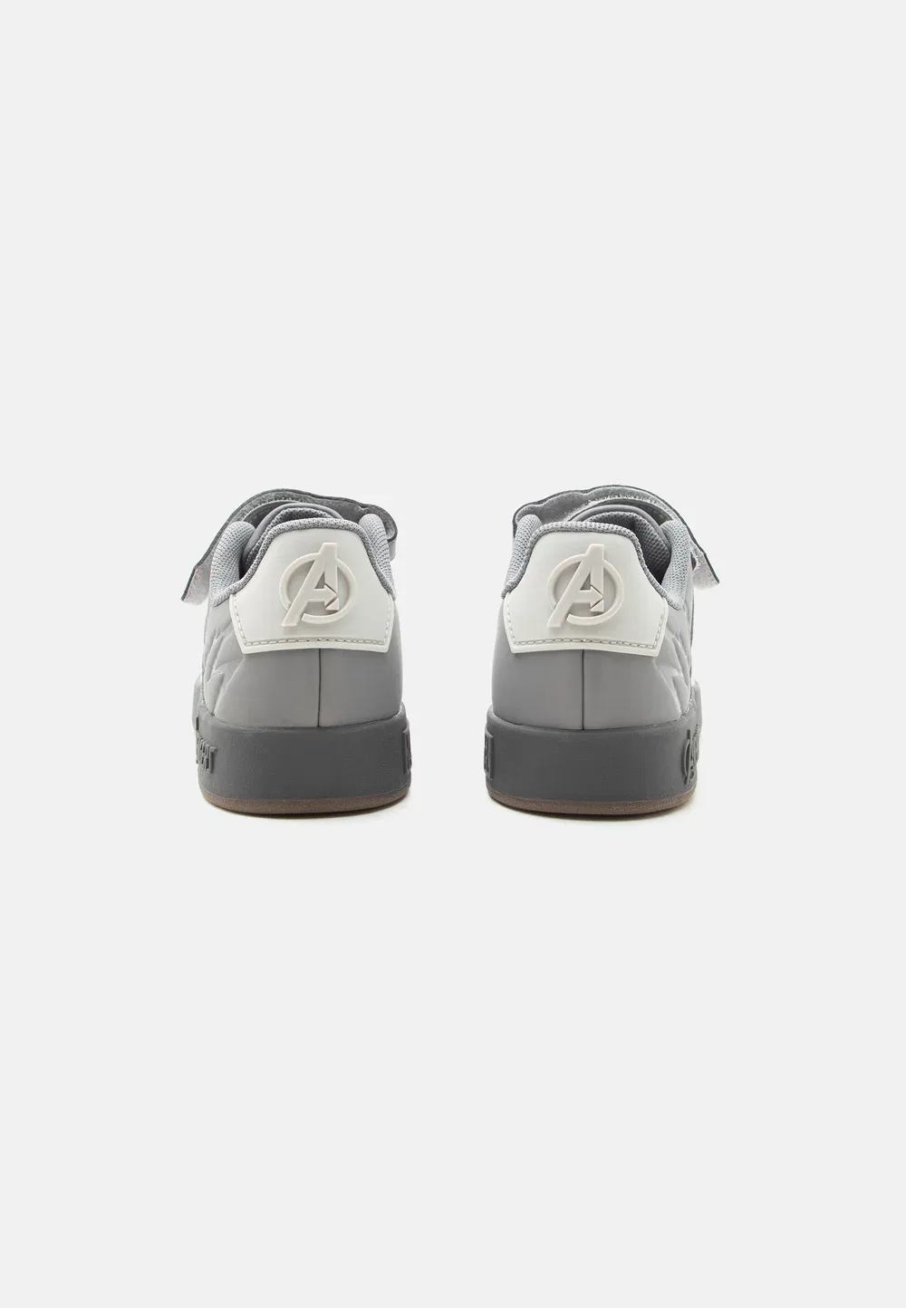 Кроссовки Grand Court Avengers унисекс Adidas Performance, Grey Three/Silver-Coloured Metallic/Grey One — фото 3