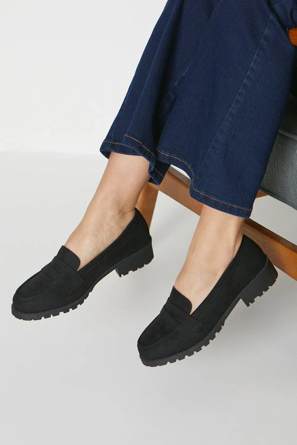 Массивные лоферы Leoni широкого кроя Dorothy Perkins, черный