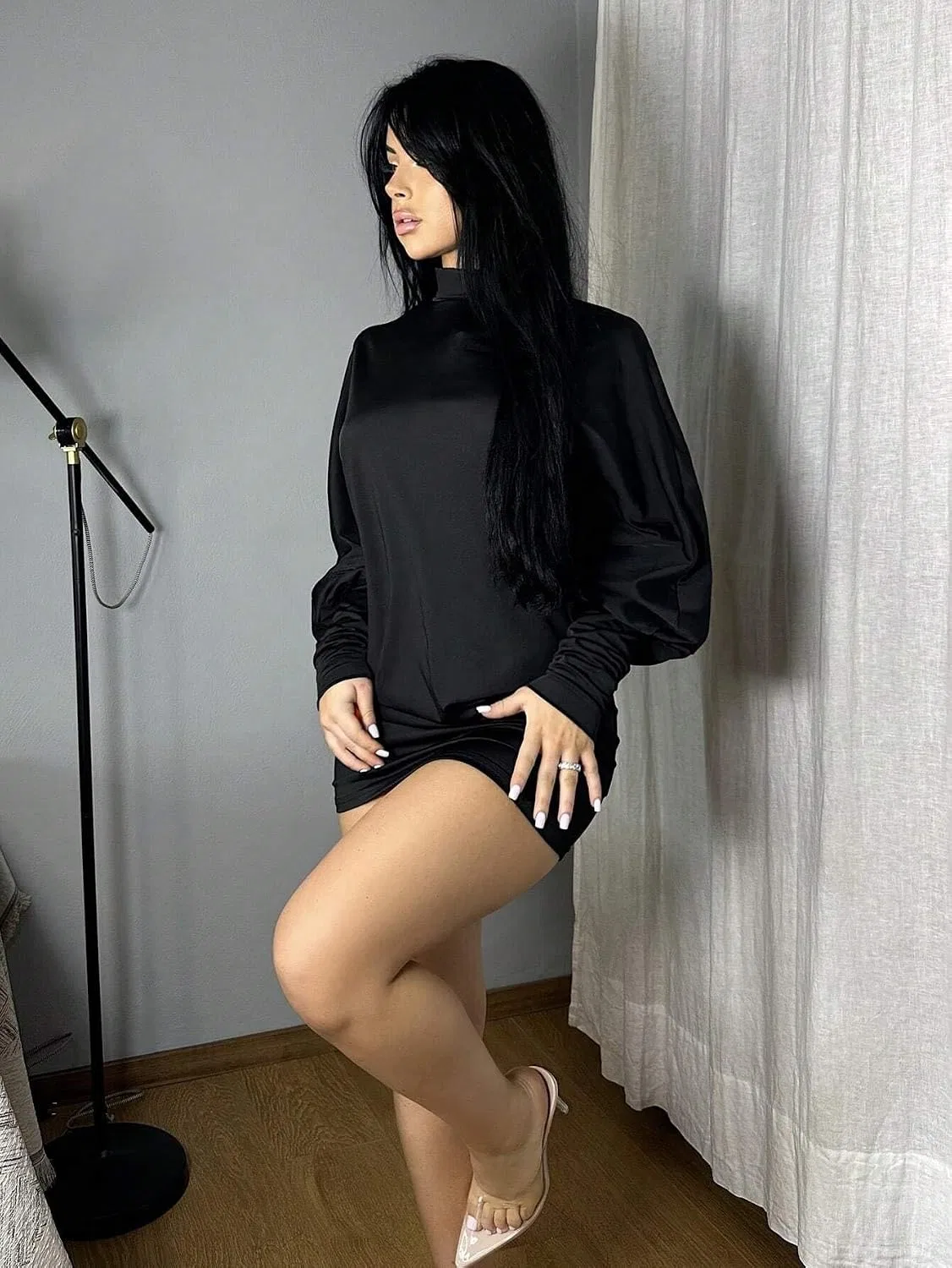 Женское casual платье мини бодикон с высокой горловиной, Black — фото 4