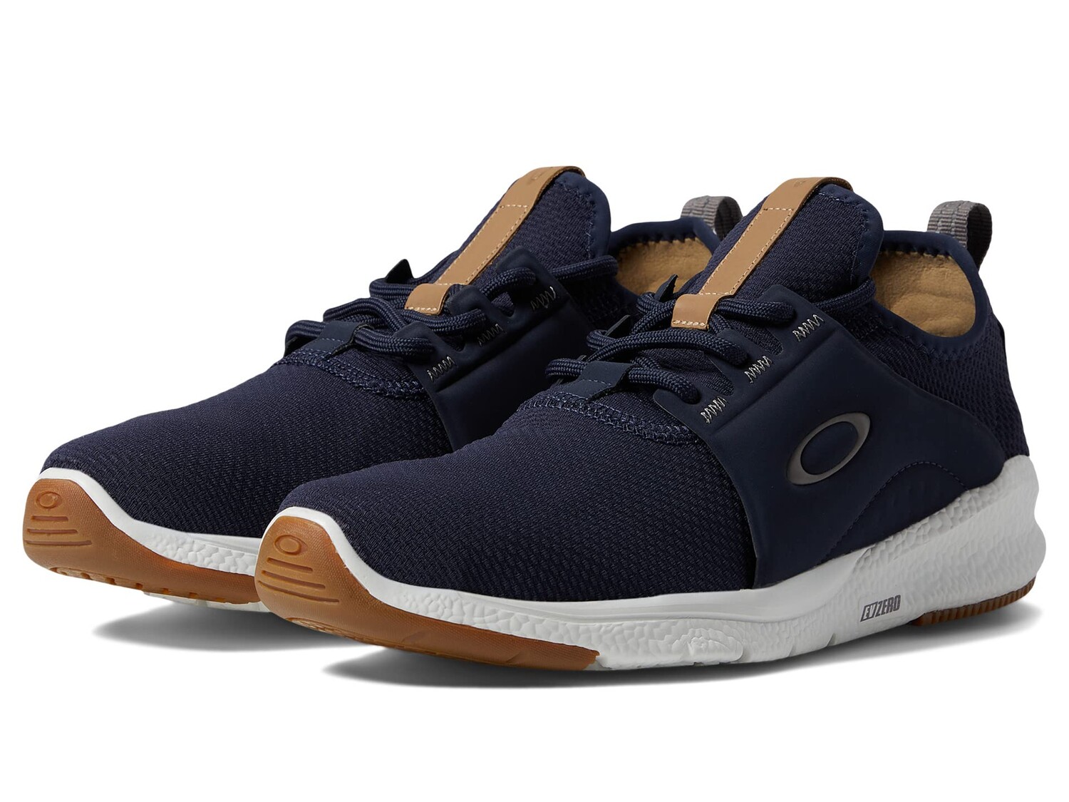 

Кроссовки Oakley, Dry