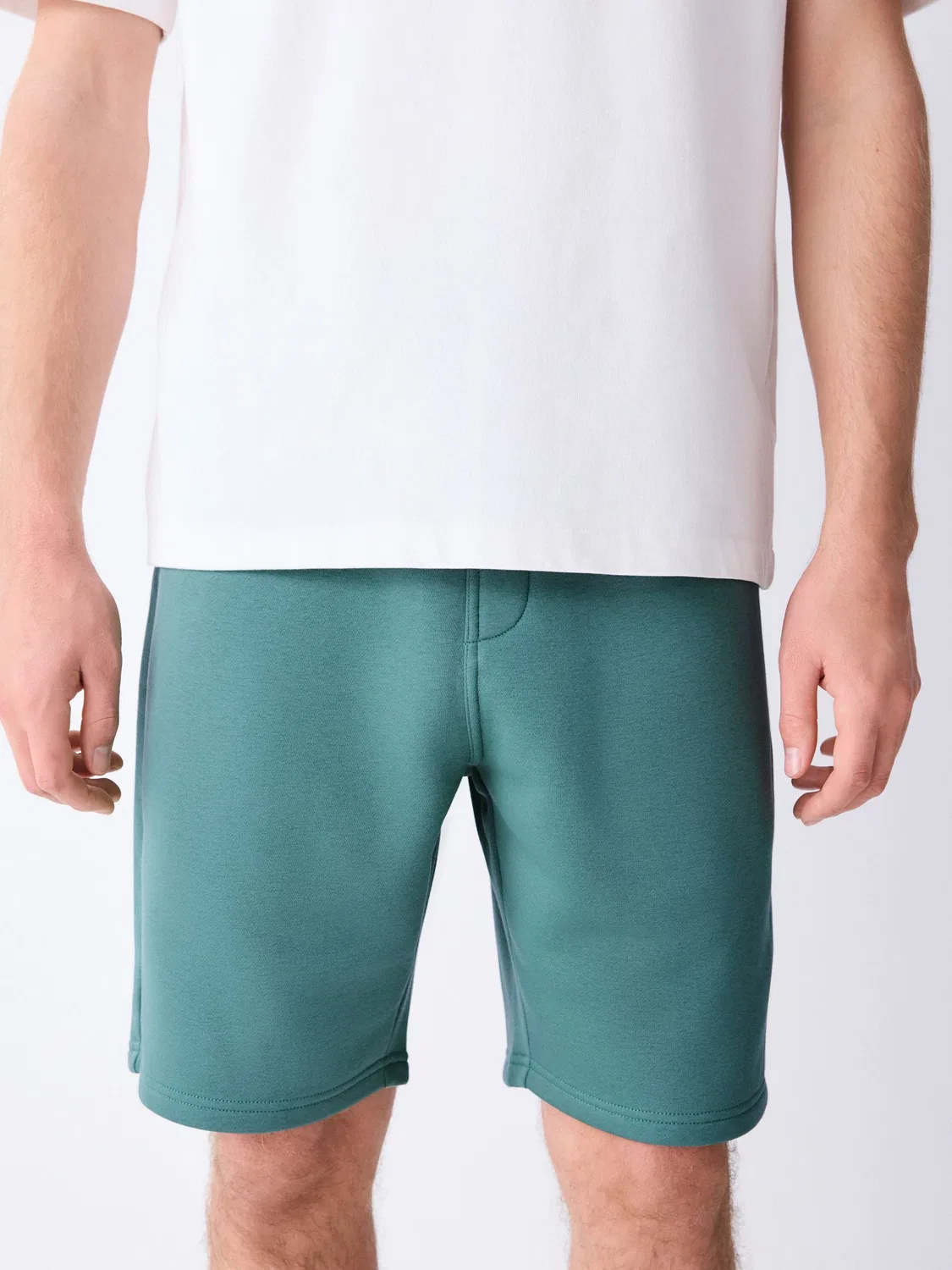 Шорты классические из махровой футерованной ткани Green Teal Next, зеленый