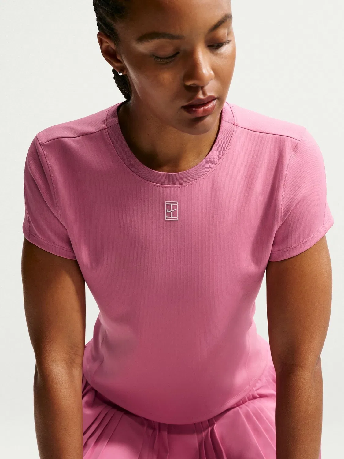 Топ теннисный Nike Court Advantage Dri-FIT с коротким рукавом, Peony Pink — фото 4