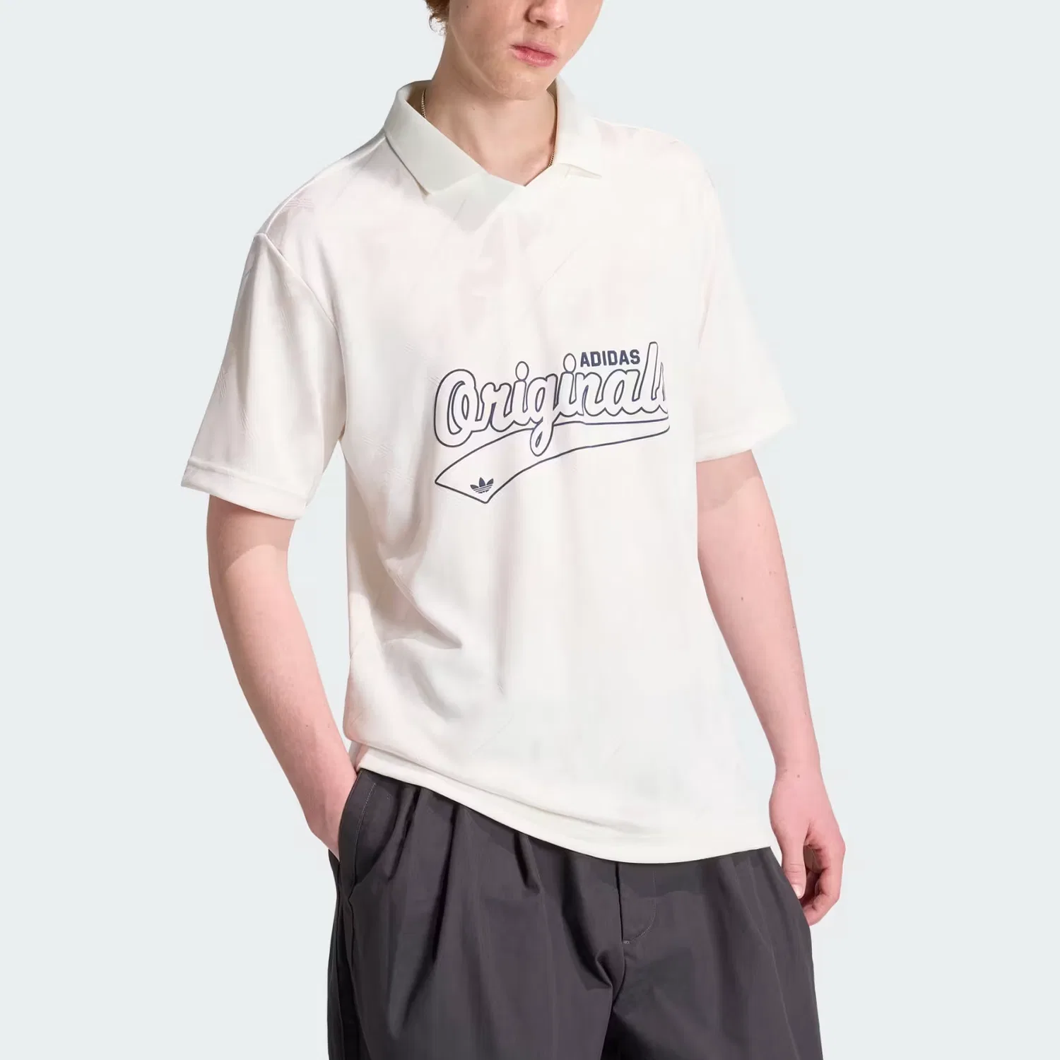 Мужская футболка с V-образным вырезом Adidas Originals, Cloud White — фото 3