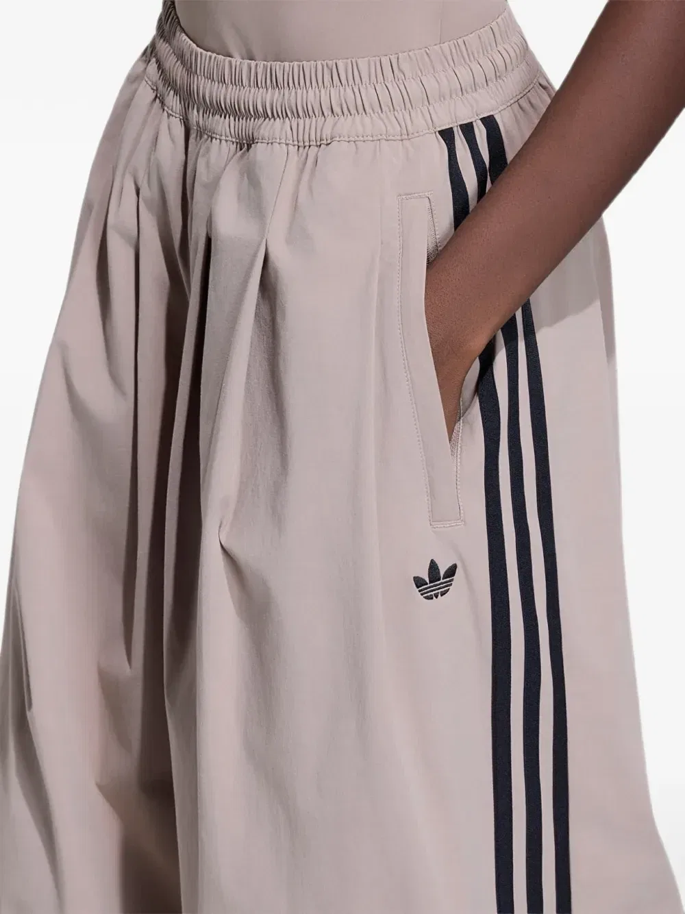 Спортивные брюки Adilenium 5.0 OG Adilenium со складками Adidas, бежевый — фото 4