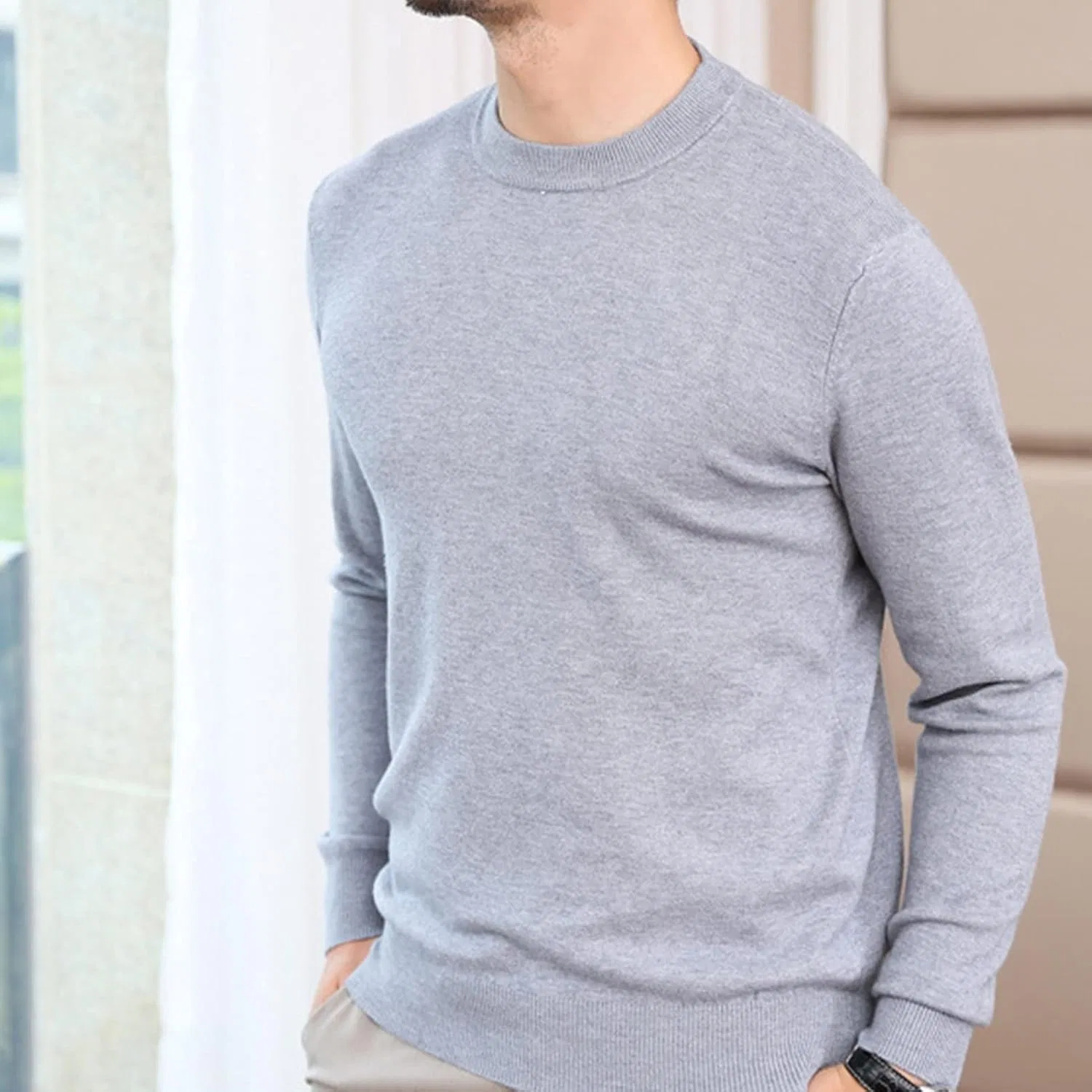 Свитер с круглым вырезом, Slim Fit, Lightgrey Generic — фото 3