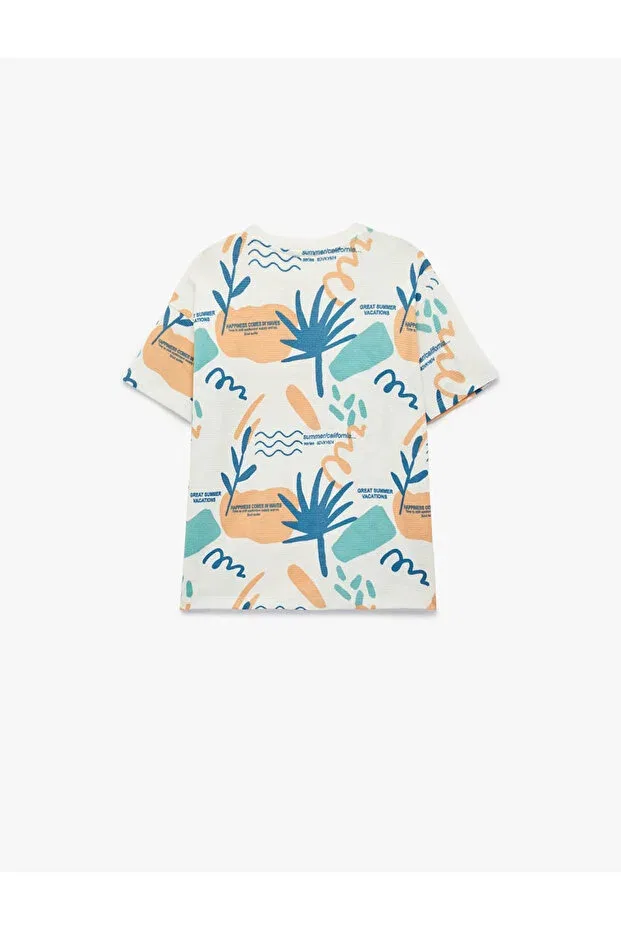 Детская футболка для мальчиков с принтом Crew neck short sleeve cotton printed oversize t-shirt Koton, Ecru Patterned — фото 2