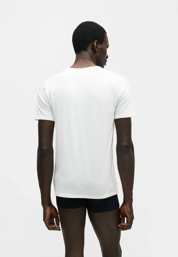 Комплект из 3 футболок Premium essentials, Tommy Hilfiger, белый — фото 3