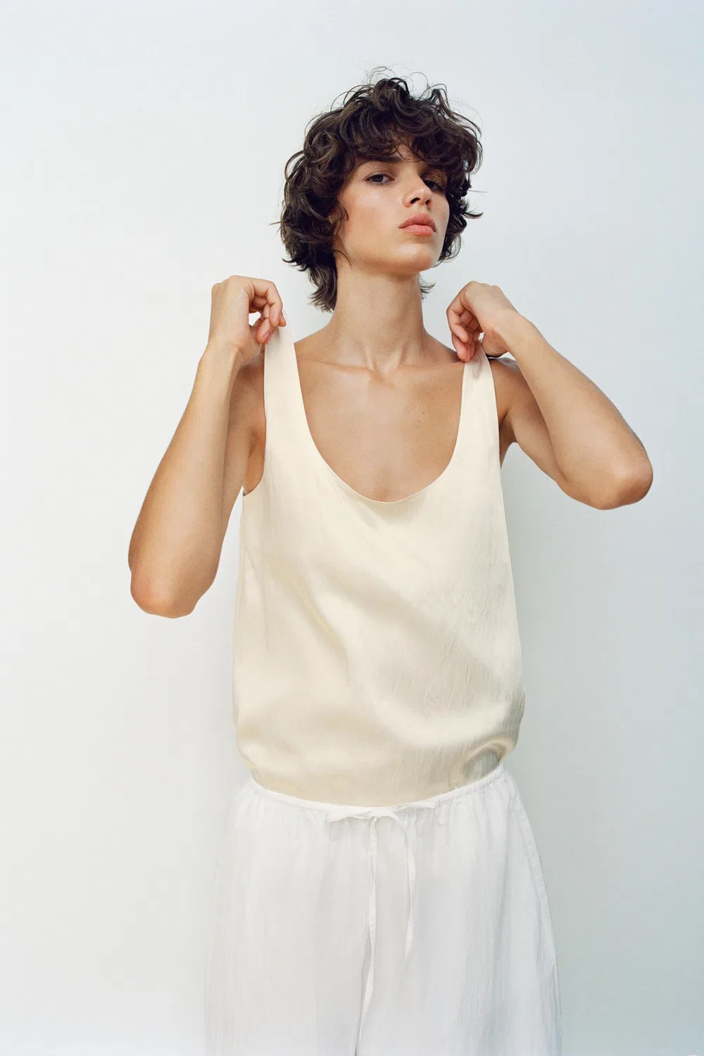 Атласный топ на бретелях ZARA, Beige
