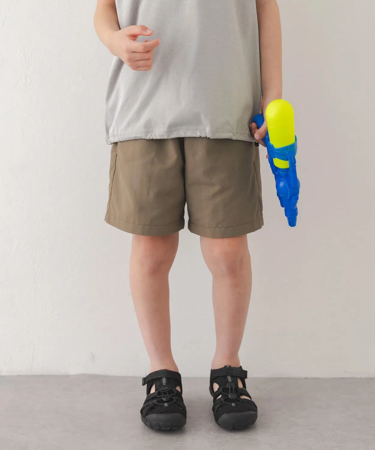 Детские шорты из нейлона с водоотталкивающей пропиткой, модель KIDS URBAN RESEARCH DOORS, Khaki