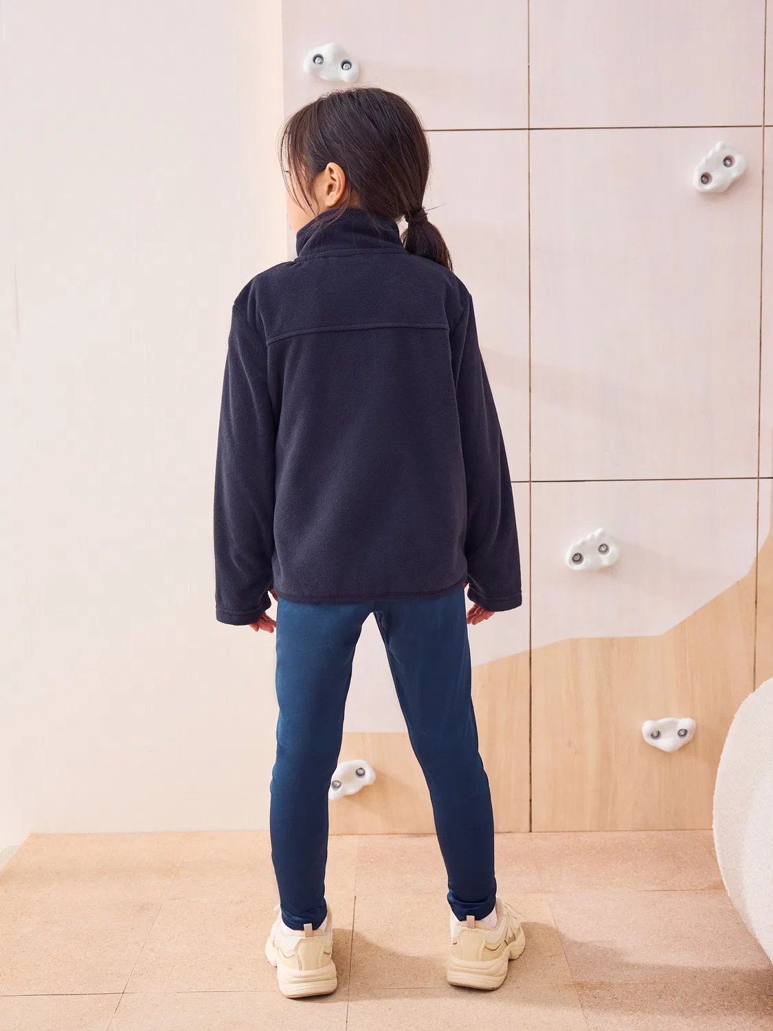 Флисовая куртка с застежкой-молнией, модель Navy Blue Zip-Up Fleece Jacket With Pockets Next, синий — фото 3