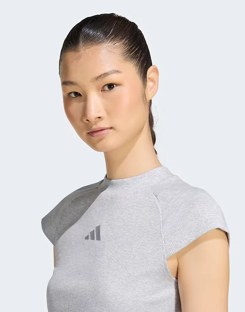 Футболка Rib Small Logo Kit Adidas Performance, светло-серый — фото 3